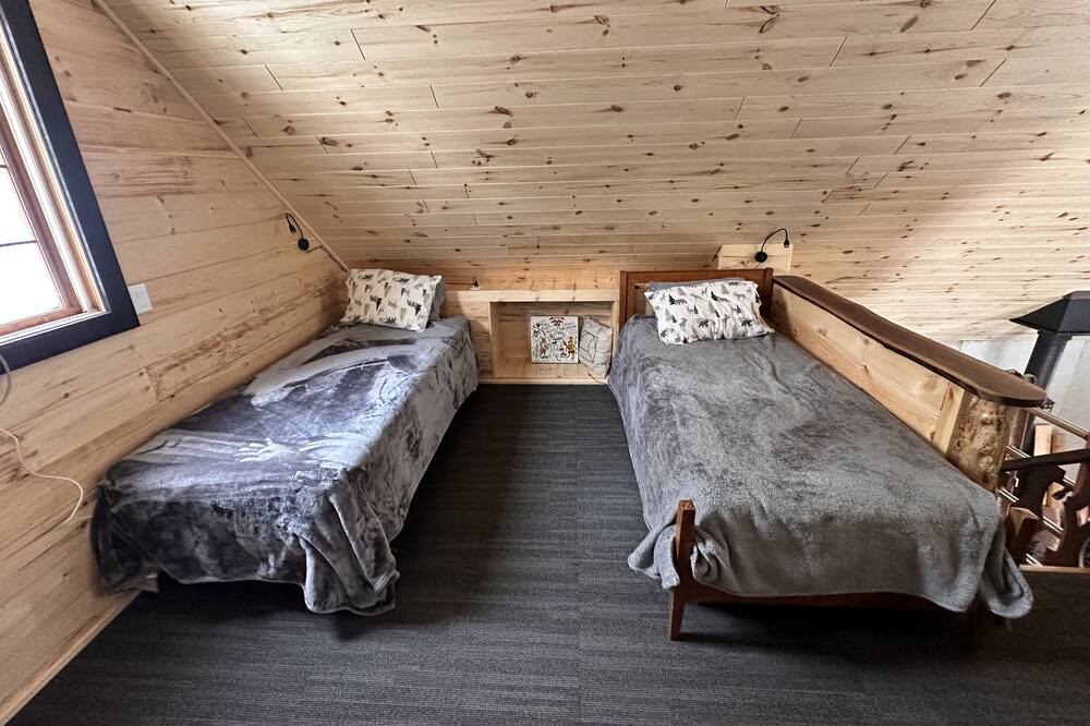 Photo of Bedroom in Reed City