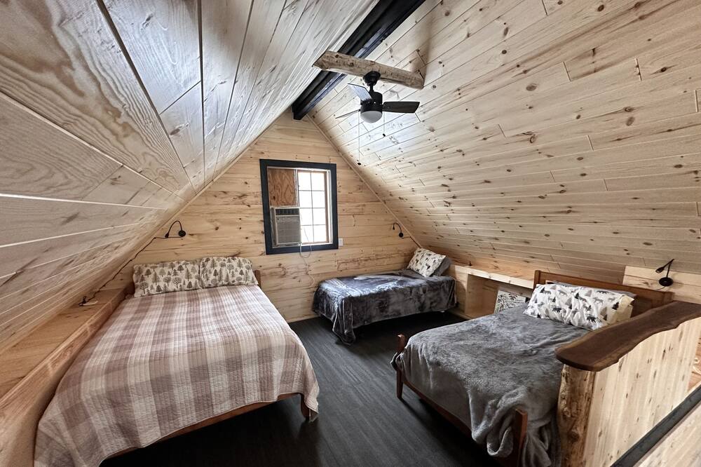Photo of Bedroom in Reed City