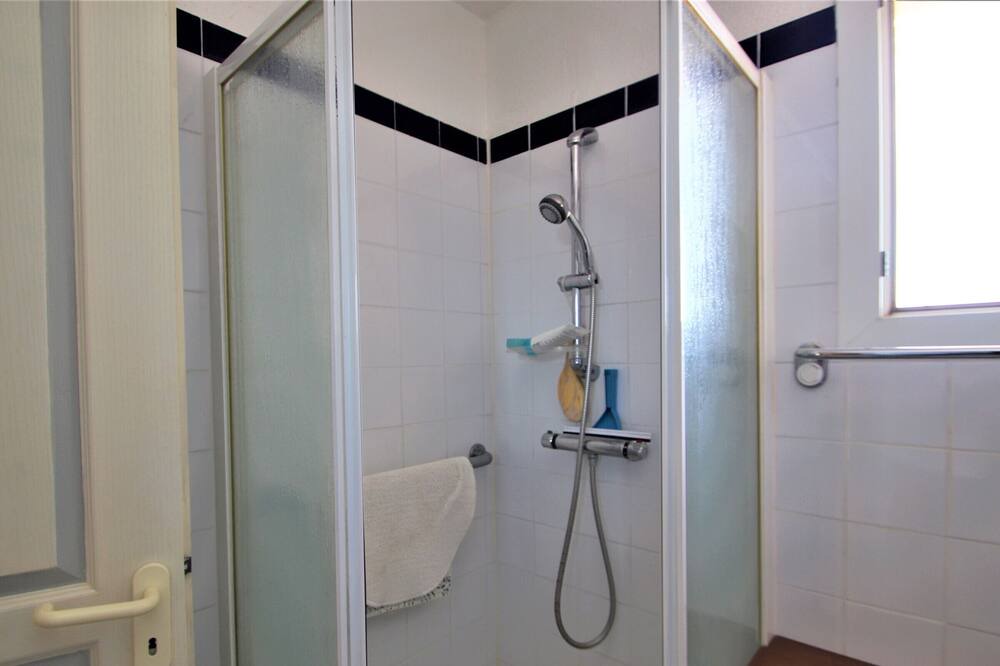 Photo of Bathroom in Banyuls-sur-Mer