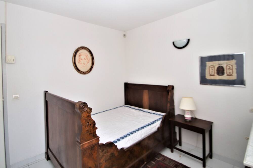 Photo of Bedroom in Banyuls-sur-Mer
