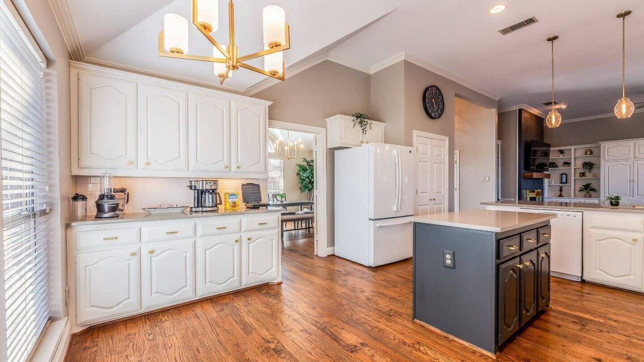 Photo of Kitchen in Far North Dallas