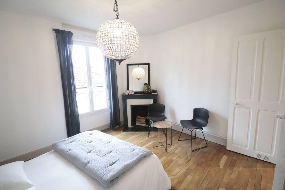 Photo of Bedroom in Epernay