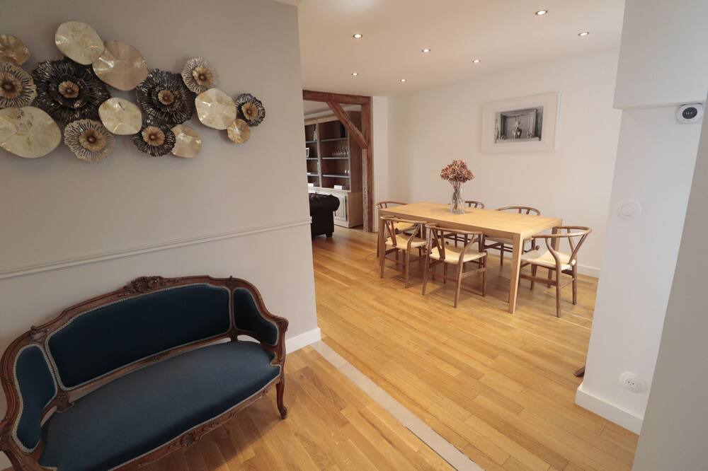 Photo of Livingroom in Epernay