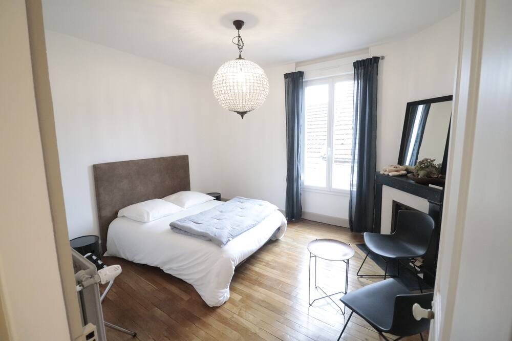 Photo of Bedroom in Epernay