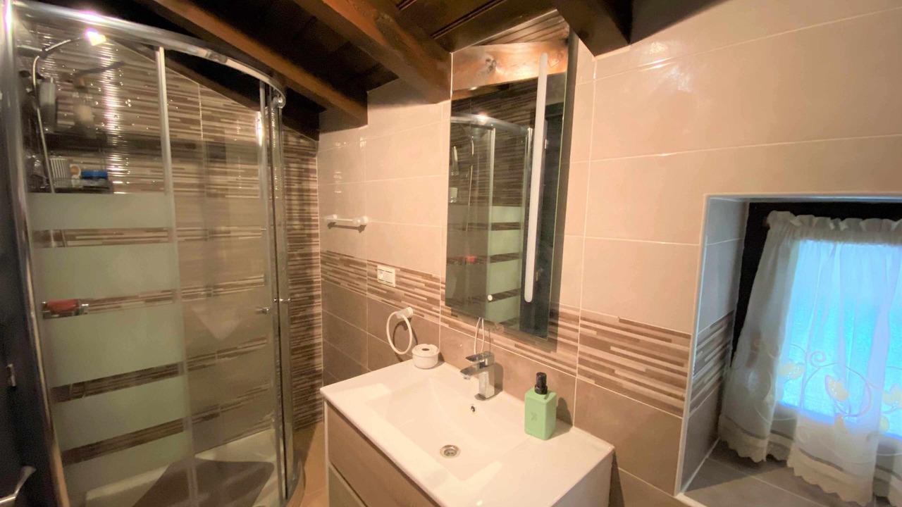 Photo of Bathroom in Hoznayo