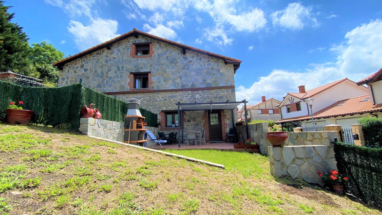 Photo of Outdoor in Hoznayo