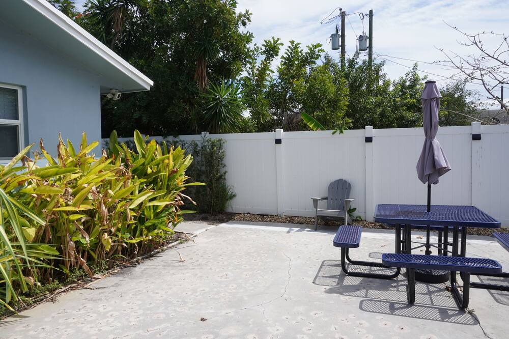 Photo of Others in Lake Worth Corridor