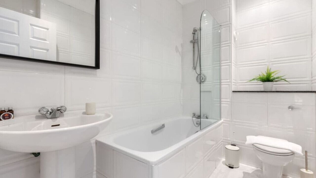 Photo of Others in Barbican