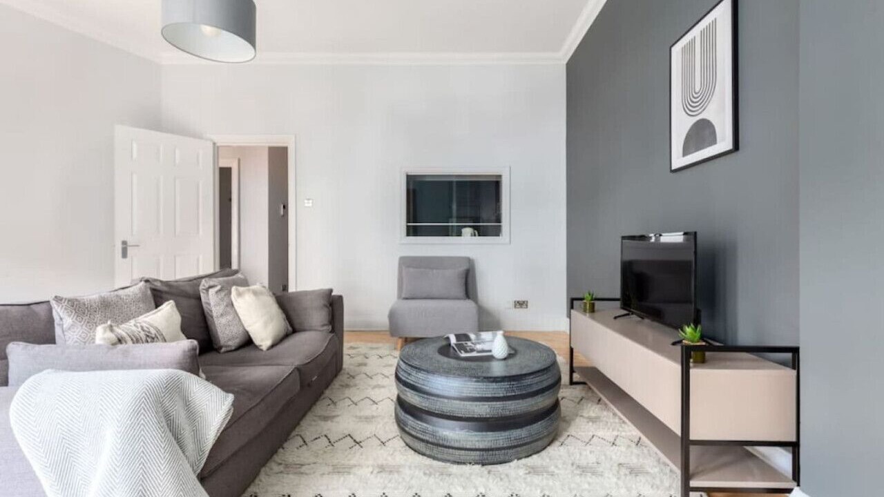 Photo of Others in Barbican