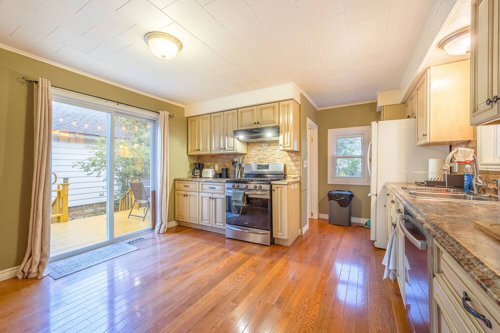 Photo of Kitchen in Fort Erie