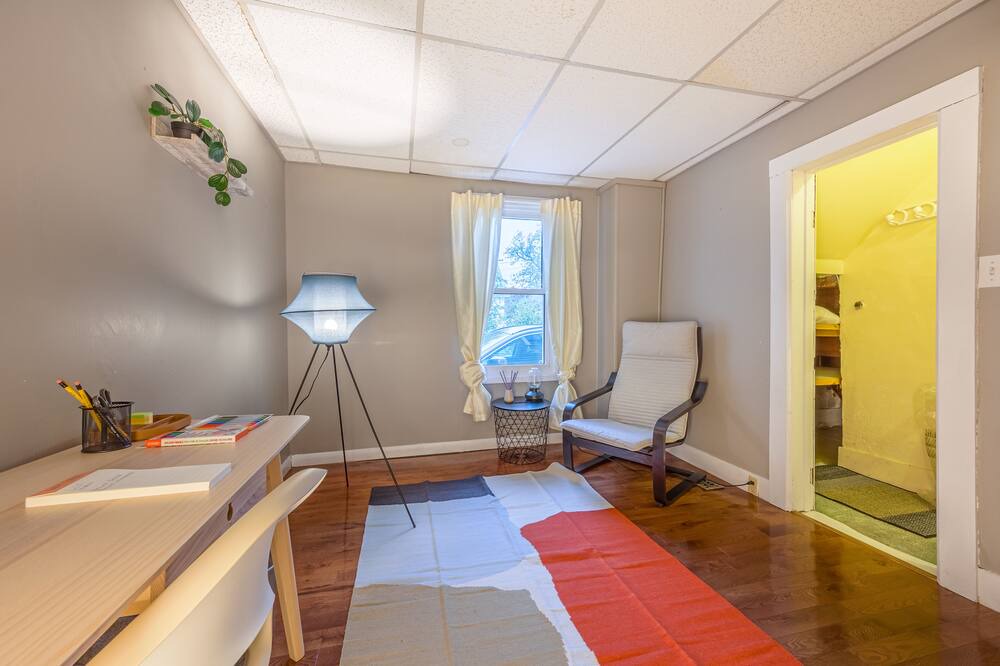 Photo of Bedroom in Fort Erie