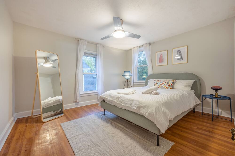 Photo of Bedroom in Fort Erie