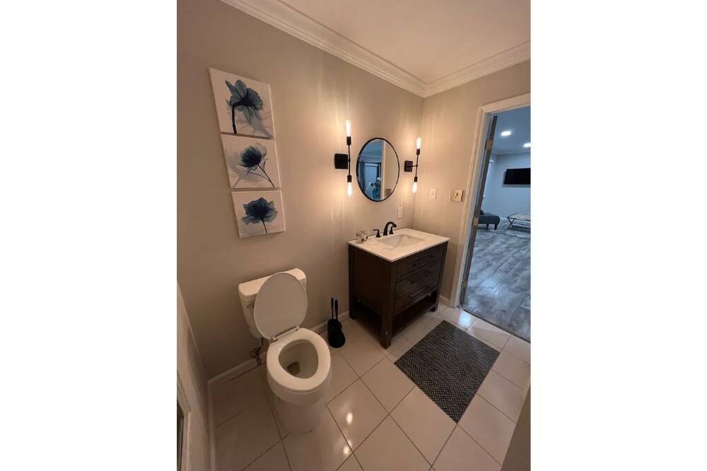 Photo of Bathroom in Creedmoor