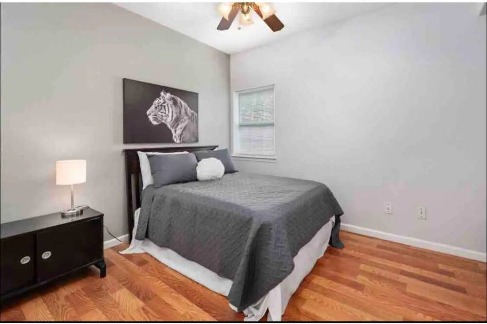 Photo of Bedroom in Houston
