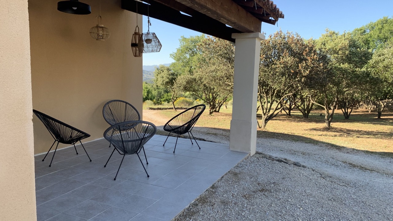 Photo of Outdoor in Entrechaux