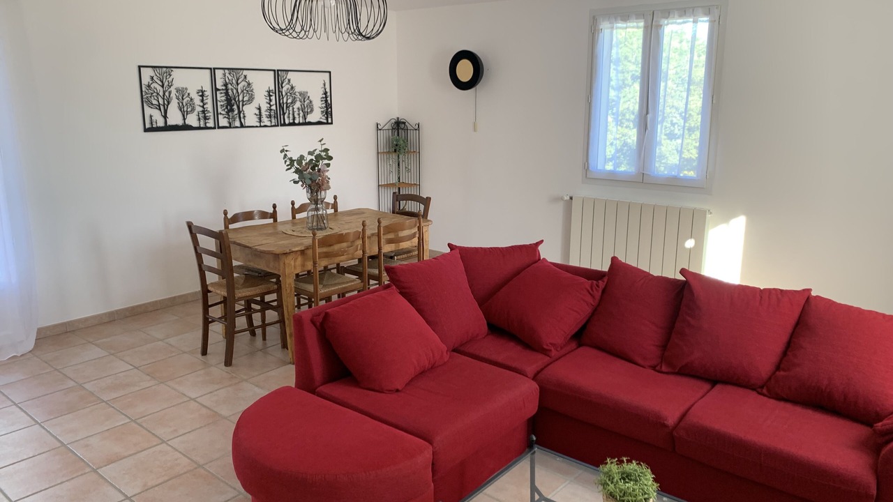 Photo of Others in Entrechaux