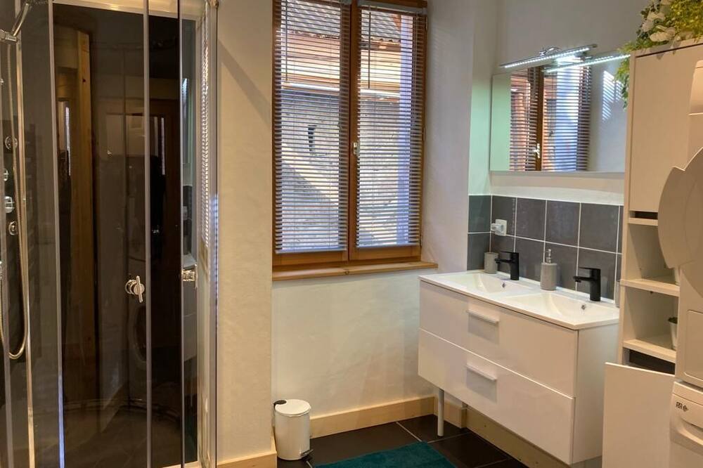 Photo of Bathroom in Passy