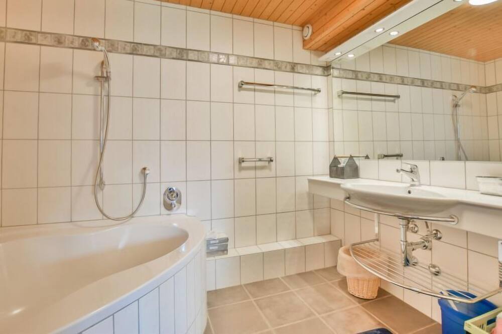 Photo of Bathroom in Riederalp