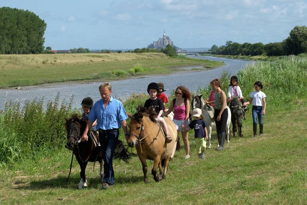 Photo of Others in Pontorson