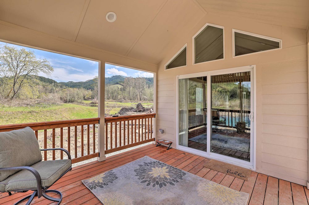 Photo of Others in Canyonville