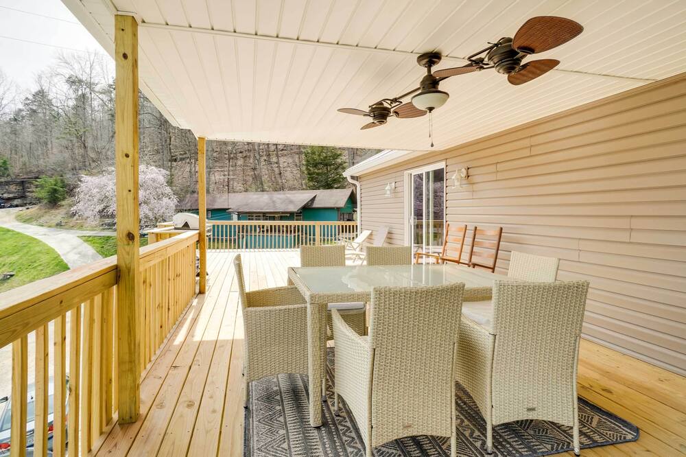 Photo of Outdoor in Flat Hollow Marina