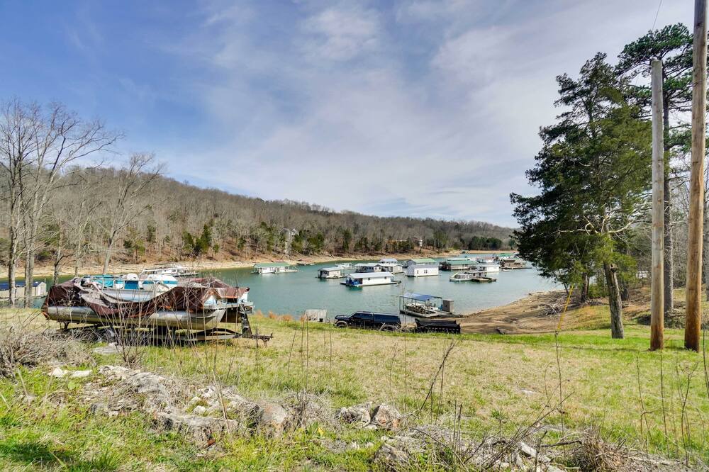 Photo of Outdoor in Flat Hollow Marina