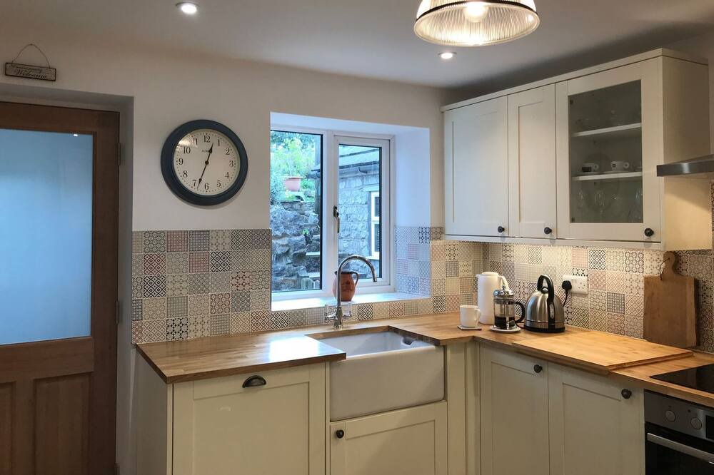 Photo of Kitchen in Blackwell in the Peak