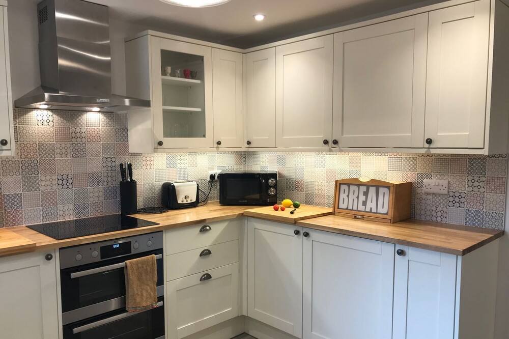 Photo of Kitchen in Blackwell in the Peak