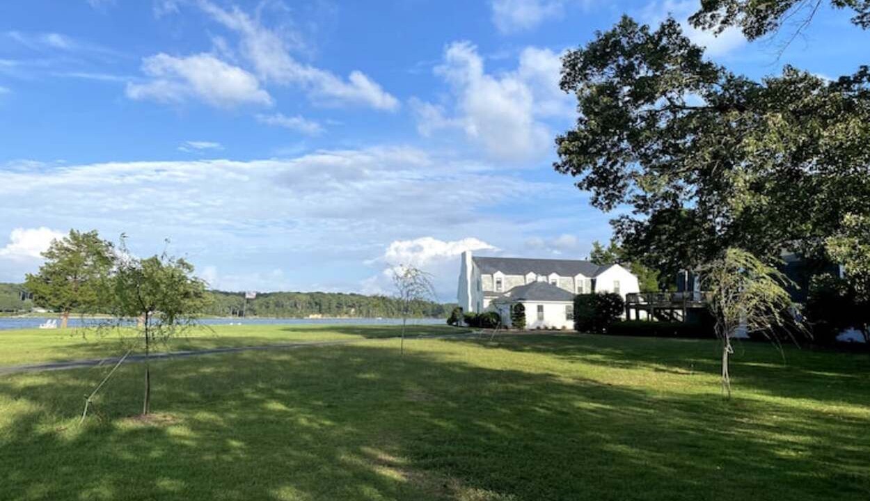 Photo of Outdoor in Dutton