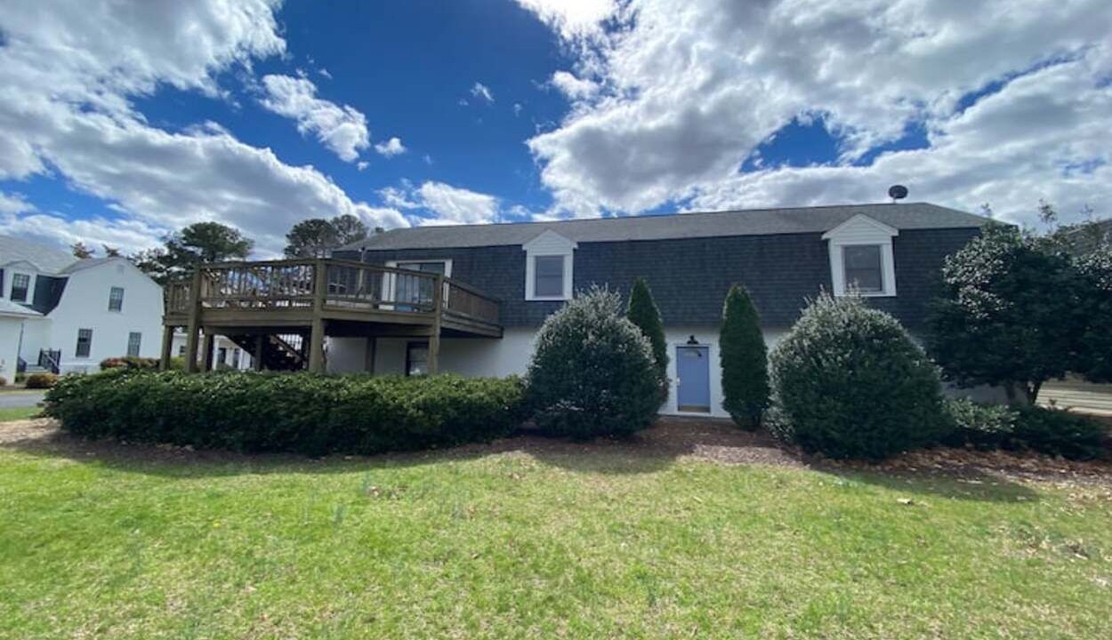 Photo of Outdoor in Dutton