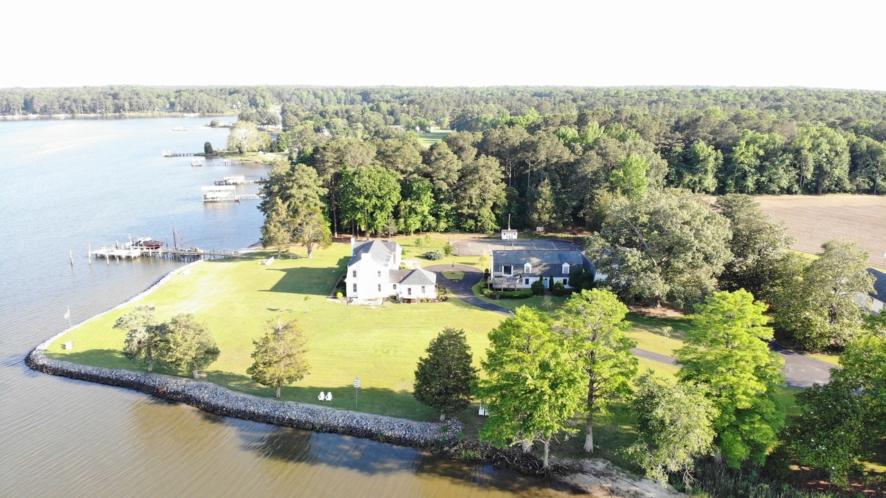 Photo of Outdoor in Dutton