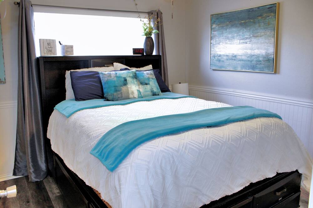 Photo of Bedroom in Cape Royale
