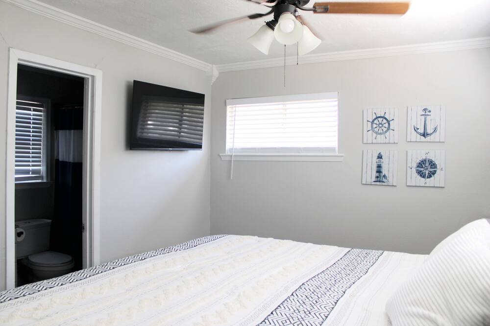 Photo of Bedroom in Cape Royale