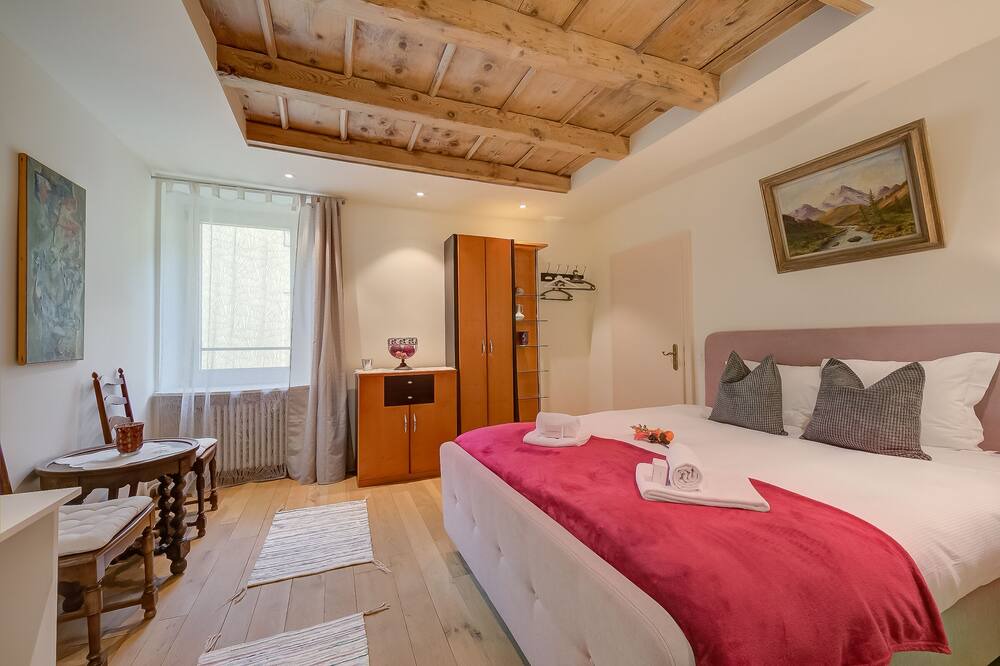 Photo of Bedroom in Croglio