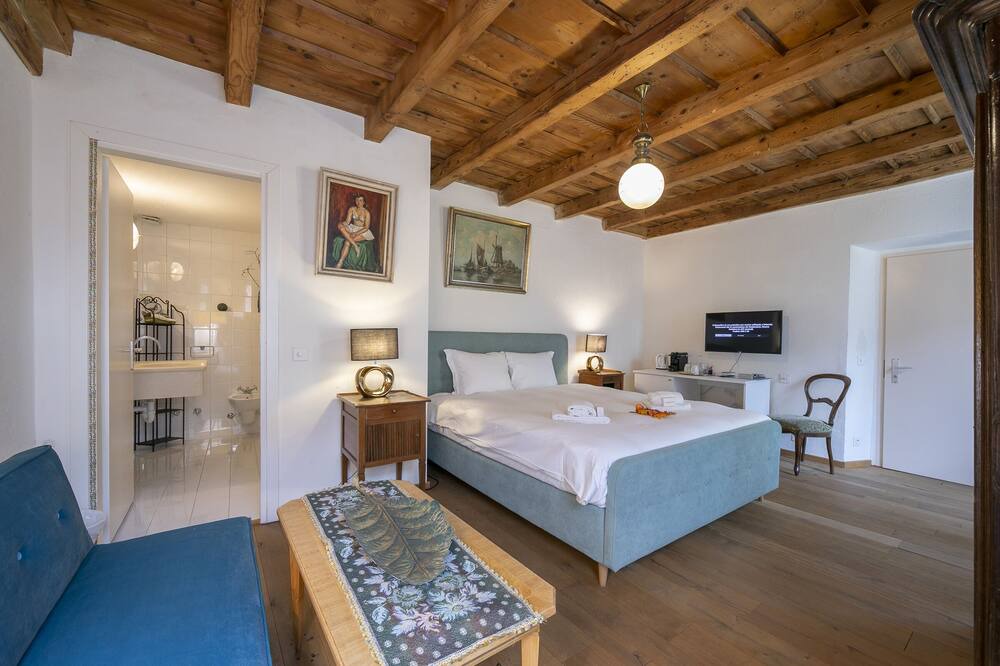 Photo of Bedroom in Croglio