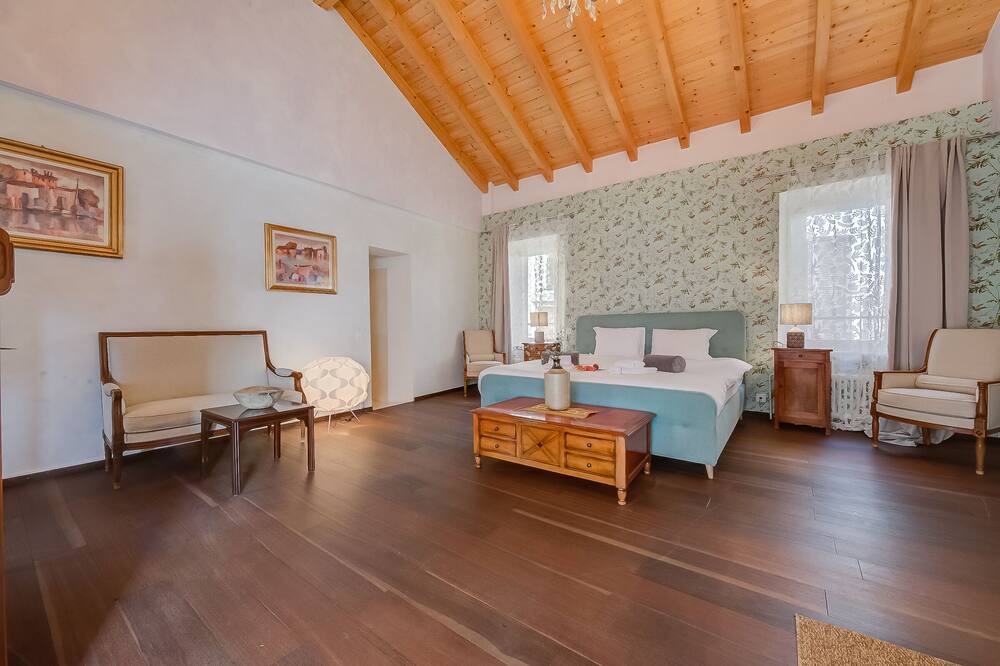 Photo of Bedroom in Croglio