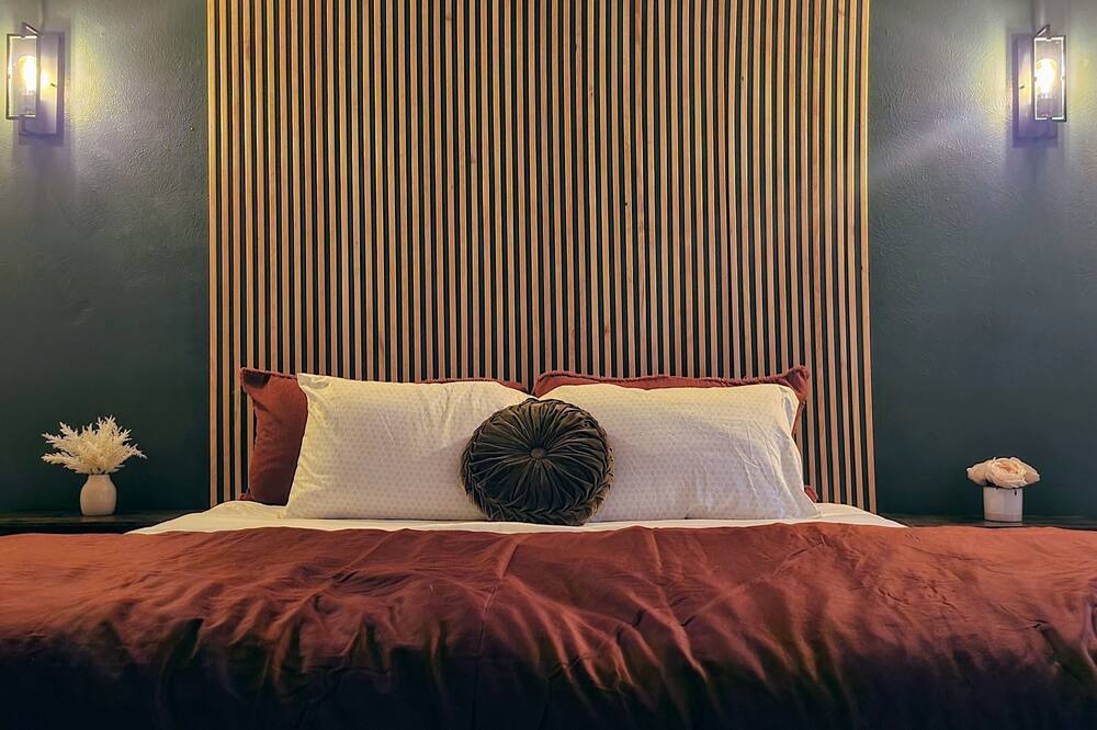 Photo of Bedroom in Lawton