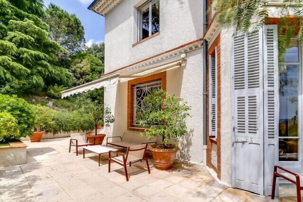 Photo of Patio Balcony in Cannes La Bocca
