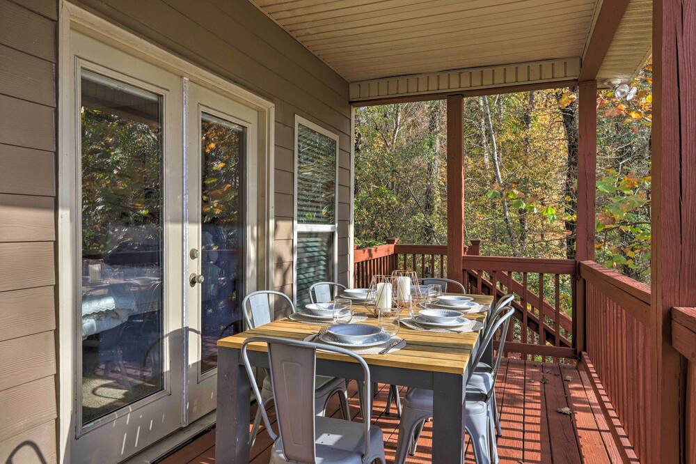Photo of Patio Balcony in Hardwick