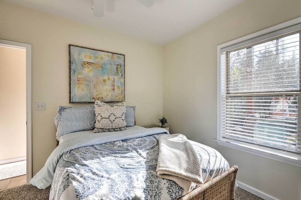 Photo of Bedroom in Hardwick