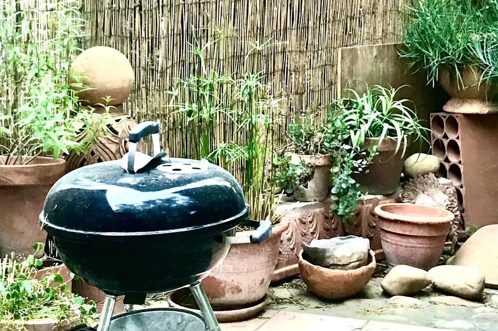 Photo of Outdoor in Lunel