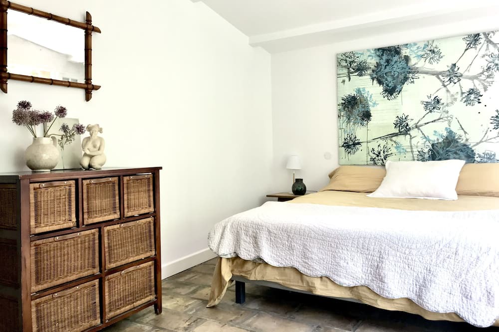 Photo of Bedroom in Lunel