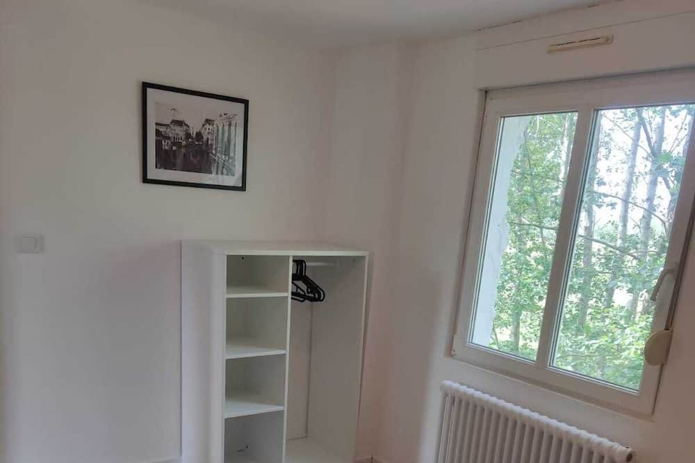 Photo of Bedroom in Braud-et-Saint-Louis