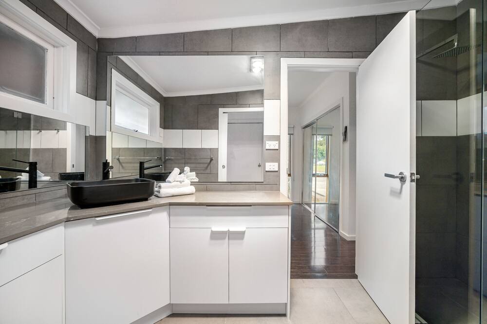 Photo of Kitchen in McCrae