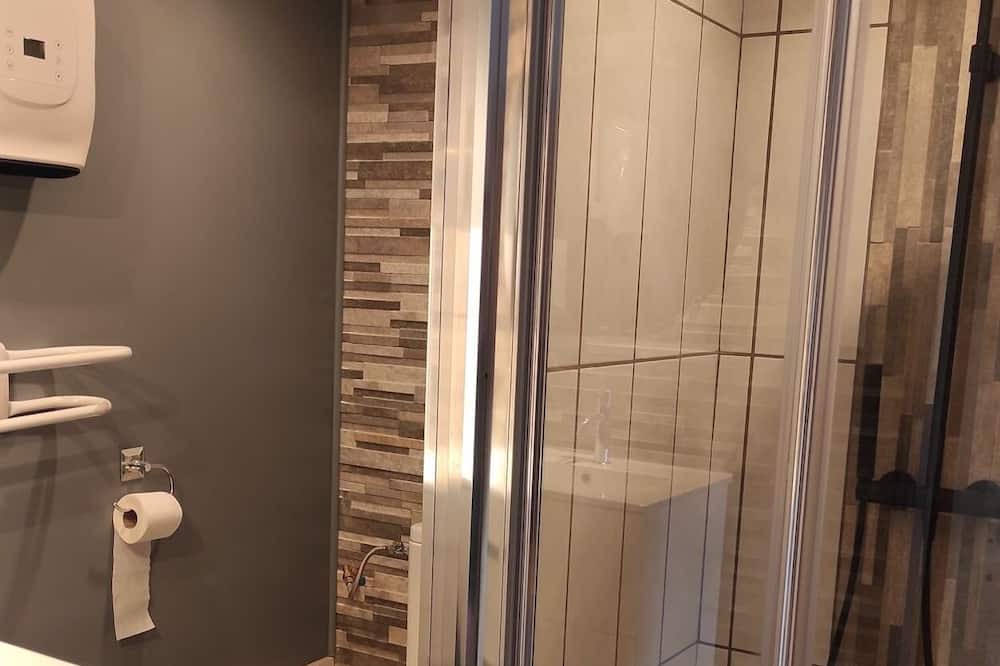 Photo of Bathroom in Le Mayet-de-Montagne