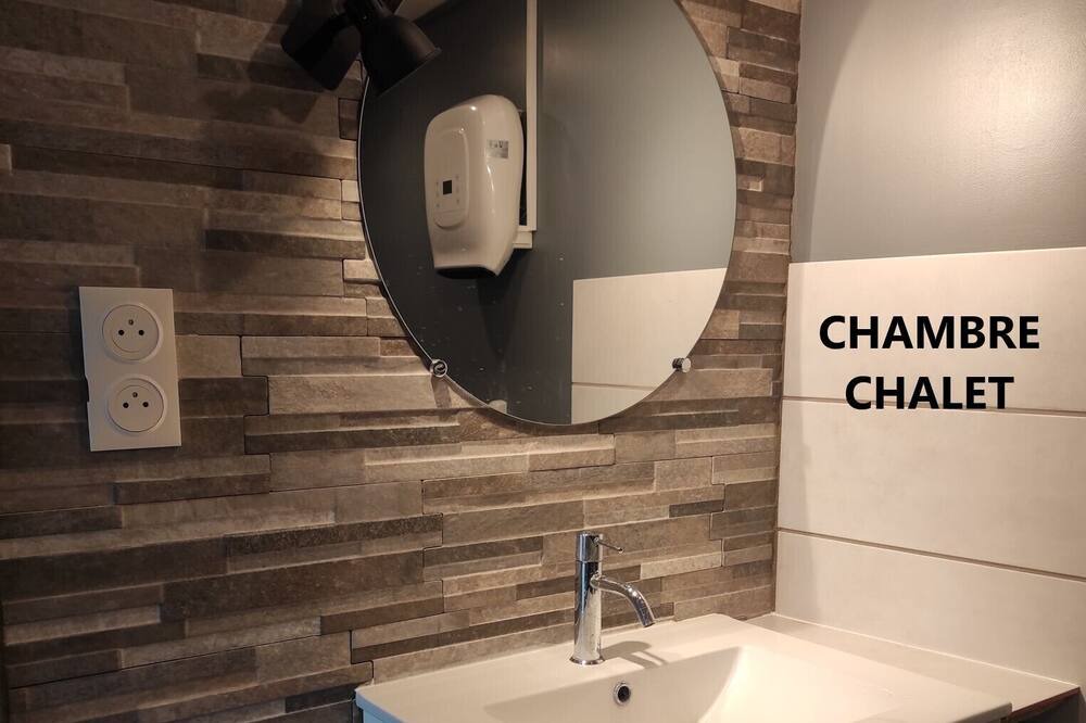 Photo of Bathroom in Le Mayet-de-Montagne