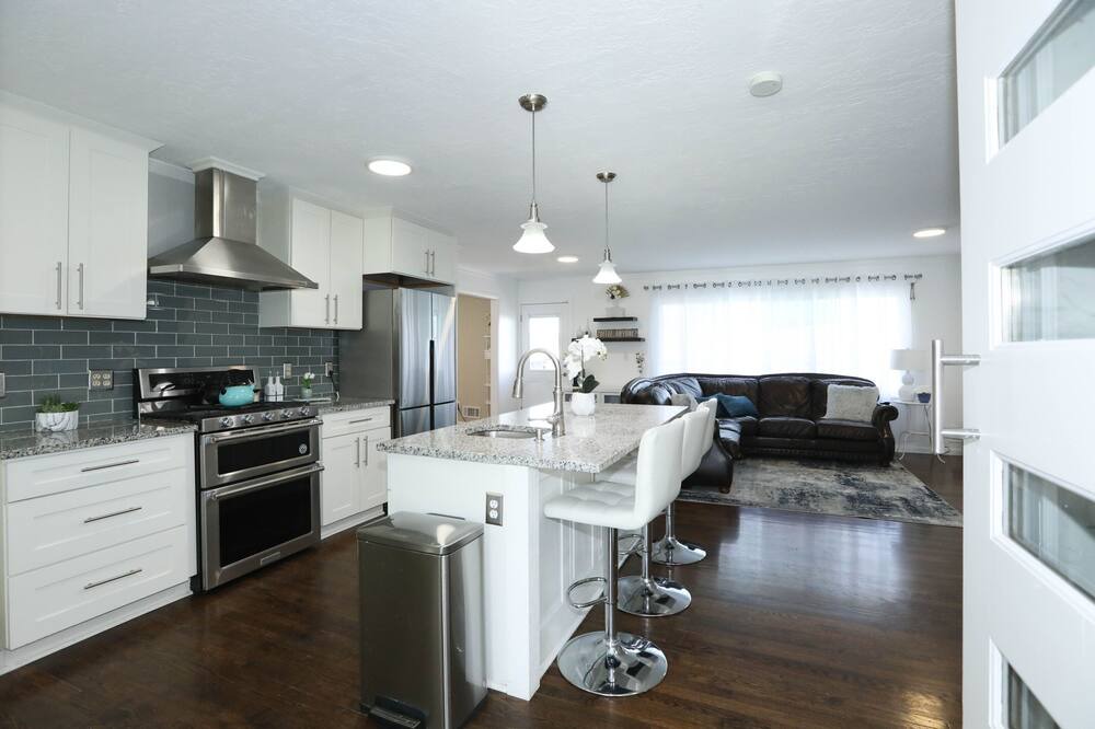 Photo of Kitchen in Lea Manor