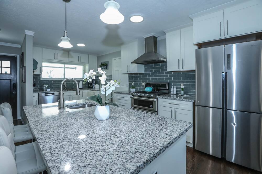 Photo of Kitchen in Lea Manor
