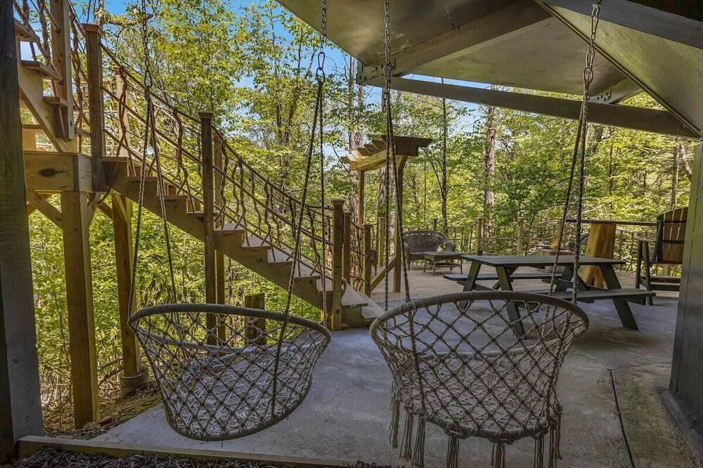 Photo of Patio Balcony in Beech Mountain