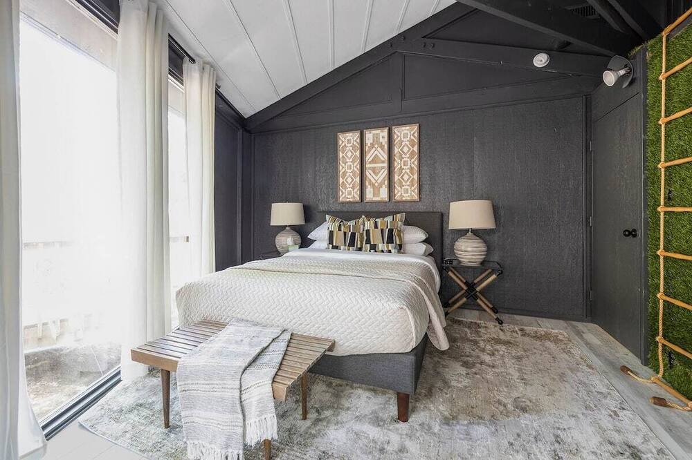 Photo of Bedroom in Beech Mountain